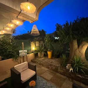  Appartement Private Garden In Center Of Tropez France